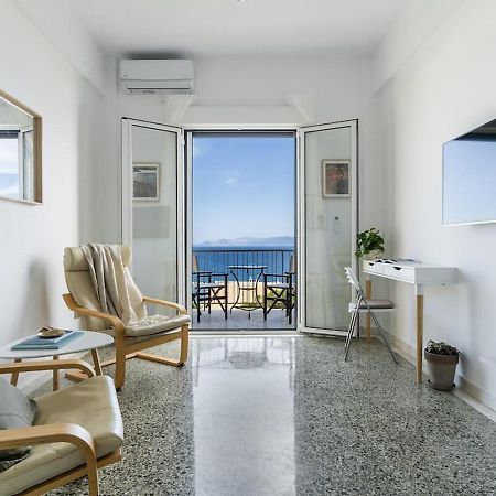 Apartamento On The Port Rafína Exterior foto