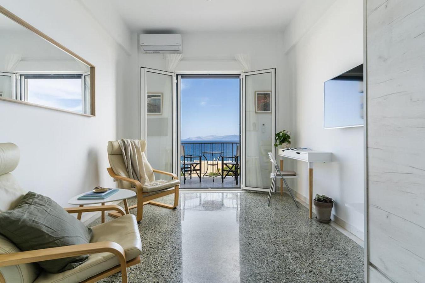 Apartamento On The Port Rafína Exterior foto